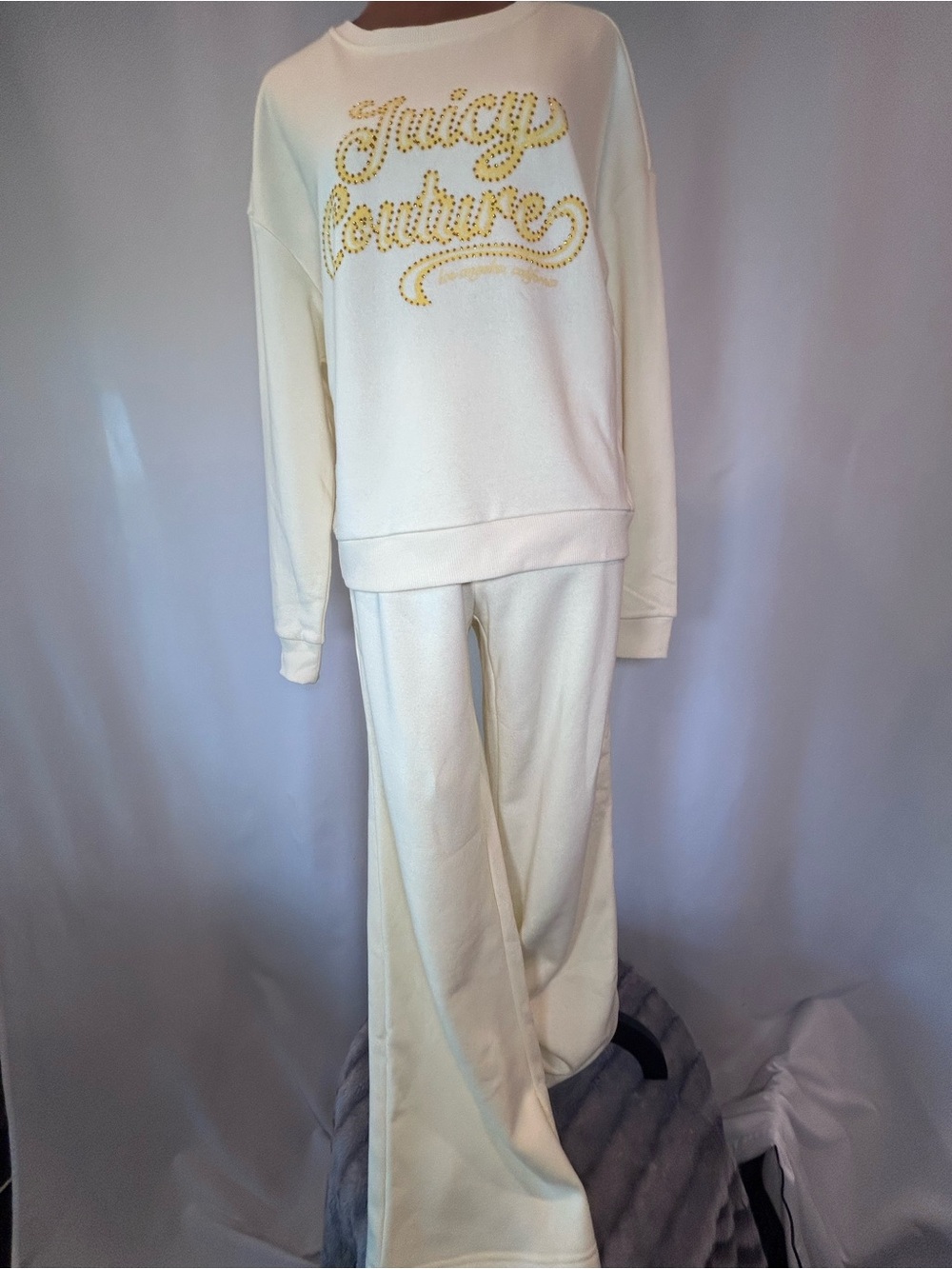 Juicy Couture Cream Wide-Leg Sweatpants with Gold Logo Detail